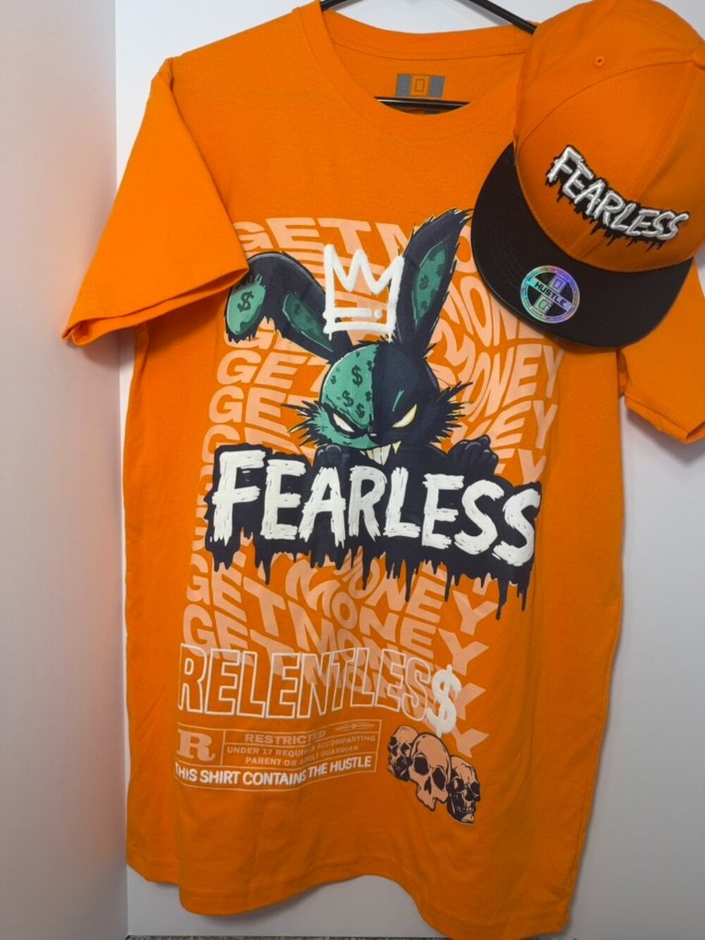 BUNDLE - OG Hustle Fearless Graphic T-Shirt & Matching Snapback Hat Set Orange L